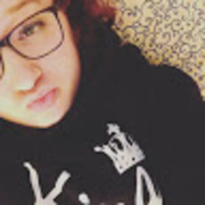 Meet your Posher, Adie